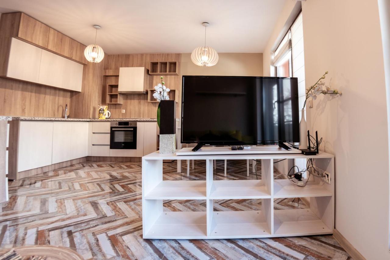 Bright 1Bdr Apartment With A Balcony Sofia Ngoại thất bức ảnh